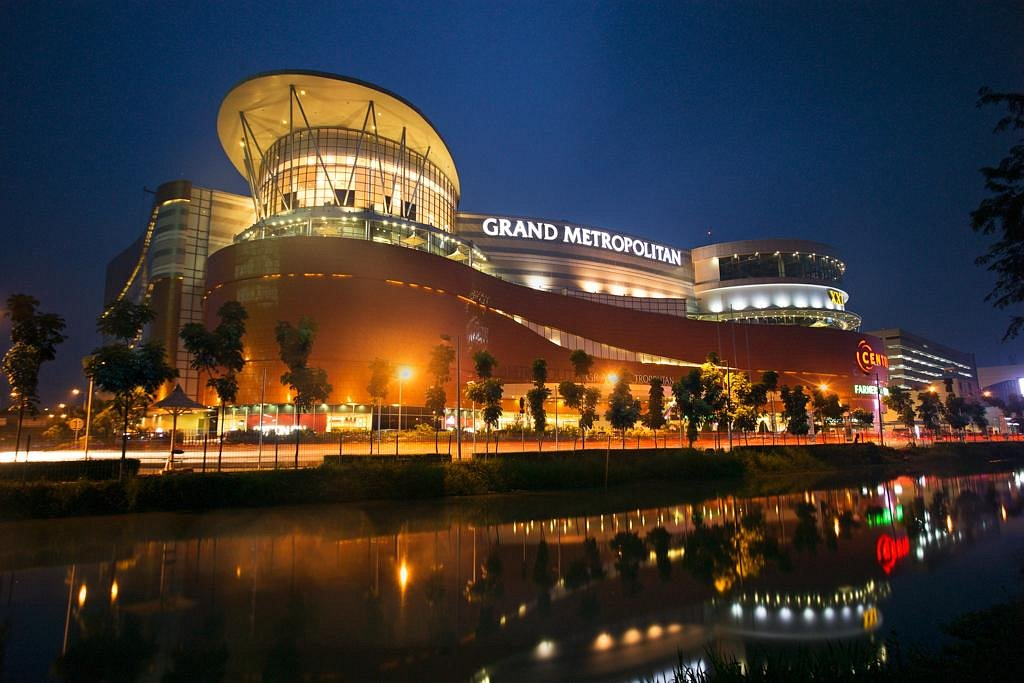 MALL KOTA BEKASI grand metropolitan
